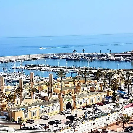 Center * فوينخيرولا